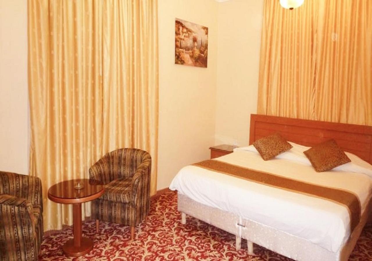 Al Safa Hotel Suites ชาซาน ภายนอก รูปภาพ